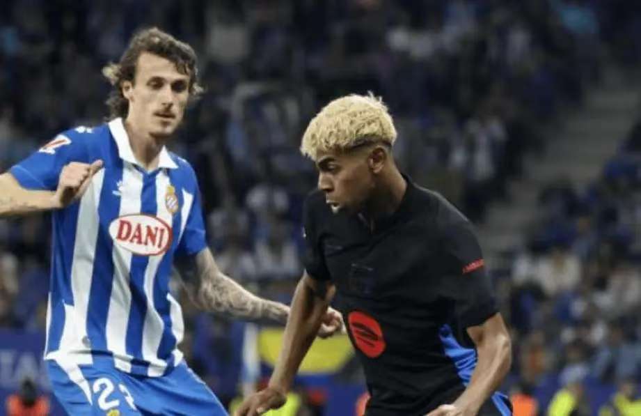 拉波尔塔：在新诺坎普为梅西办致敬仪式会很美好，但要等到26年底再谈（拉波尔塔：期待在新诺坎普为梅西举行致敬活动，但需等到2026年底再议）