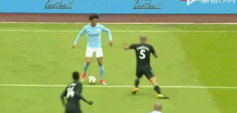 意媒：尤文正在关注图卢兹中卫克雷斯维尔，已派球探现场考察（意媒称尤文有意图卢兹中卫克雷斯维尔，球探已赴现场考察）