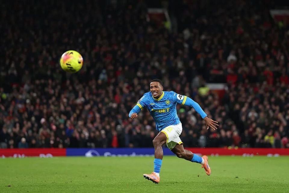 亚特兰大2-0佛罗伦萨，奥迪隆破僵，卢克曼建功（亚特兰大2比0击退佛罗伦萨：奥迪隆先拔头筹，卢克曼锁定胜局）