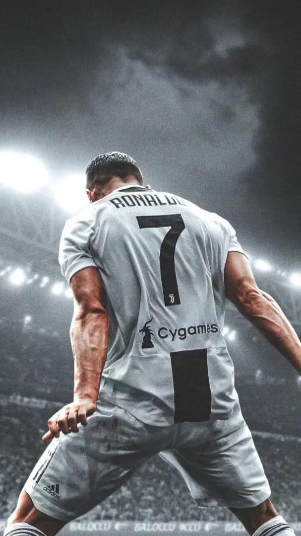 TA：阿尔特塔意识到球队需调整风格；7月已为哲凯打造战术（TA：阿尔特塔认定球队需变革风格，已于7月围绕哲凯构建战术）