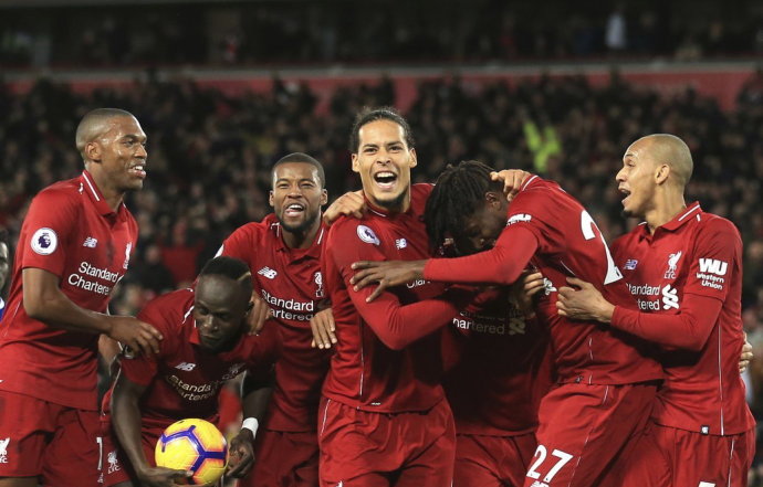 这脚传球是不是开挂？（这一脚传球逆天了吧？）