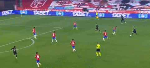 TA分析英格兰队小组赛形势：克罗地亚年龄大、加纳球员有威胁（TA评估英格兰小组赛：克罗地亚阵容偏老，加纳冲击力强）